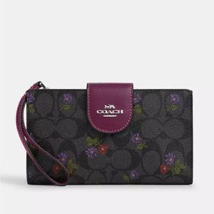 Coach Phone Wallet In Signature Canvas With Country Floral Print